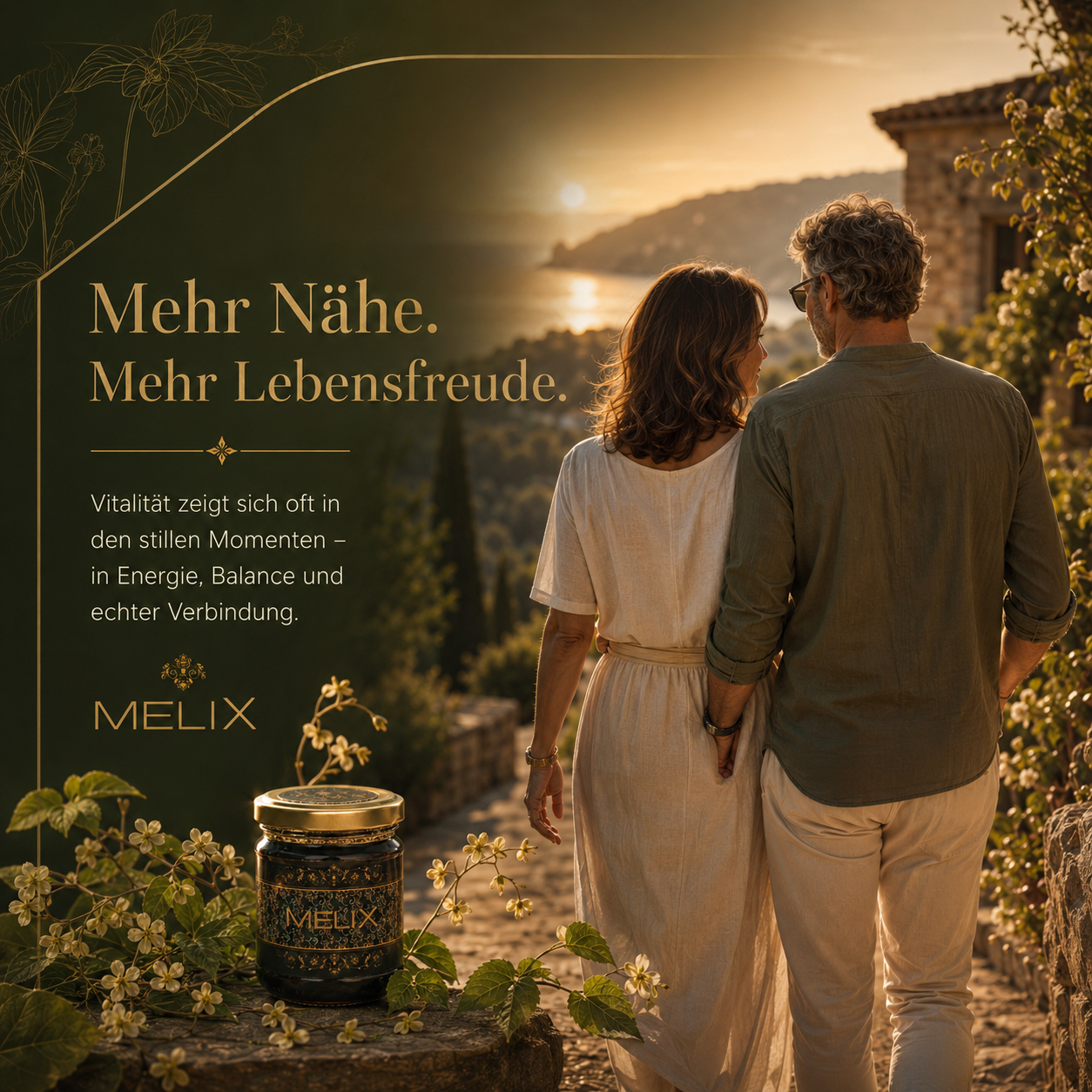 Mehr Nähe. Mehr Lebensfreude. Ein Paar genießt den Sonnenuntergang in Griechenland mit MELIX Royal Kur.